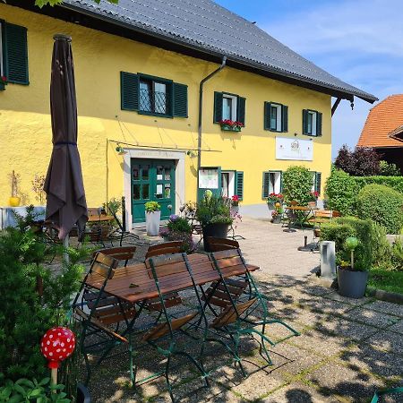 Hotel Gasthof zur Strass Eugendorf Exterior foto